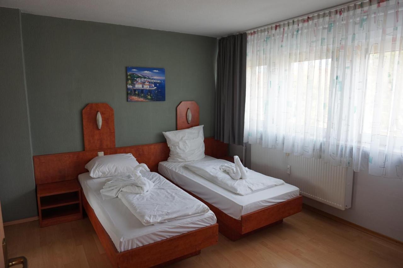 Hotel Bone To Salzgitter Exterior foto