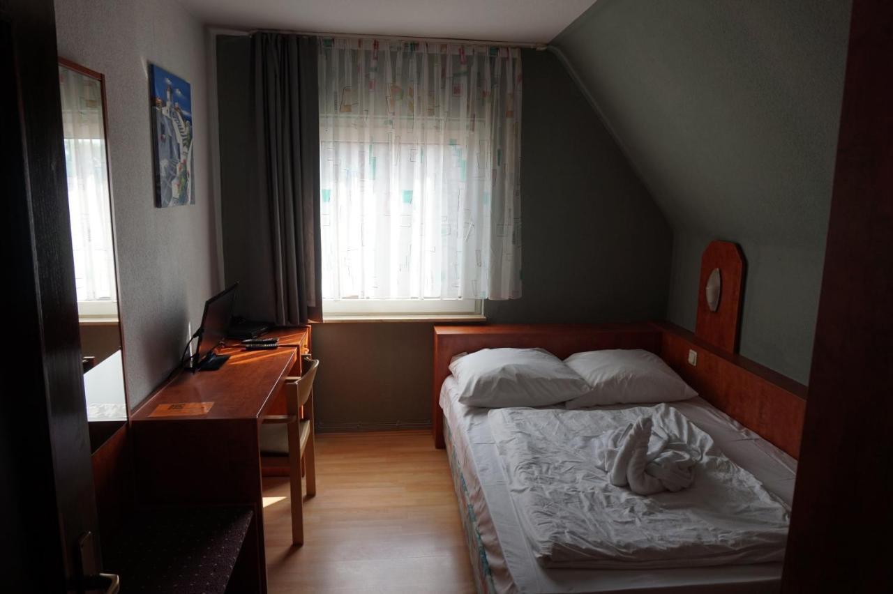 Hotel Bone To Salzgitter Exterior foto