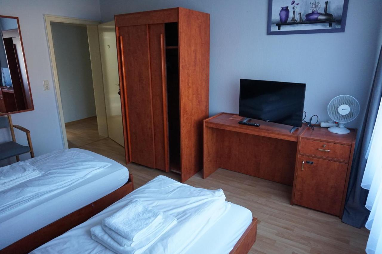 Hotel Bone To Salzgitter Exterior foto